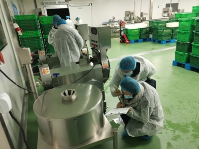 鹽城市審計(jì)局 圖片視頻 建湖審計(jì):關(guān)注中央大廚房食品安全 推動(dòng)配餐管理規(guī)范